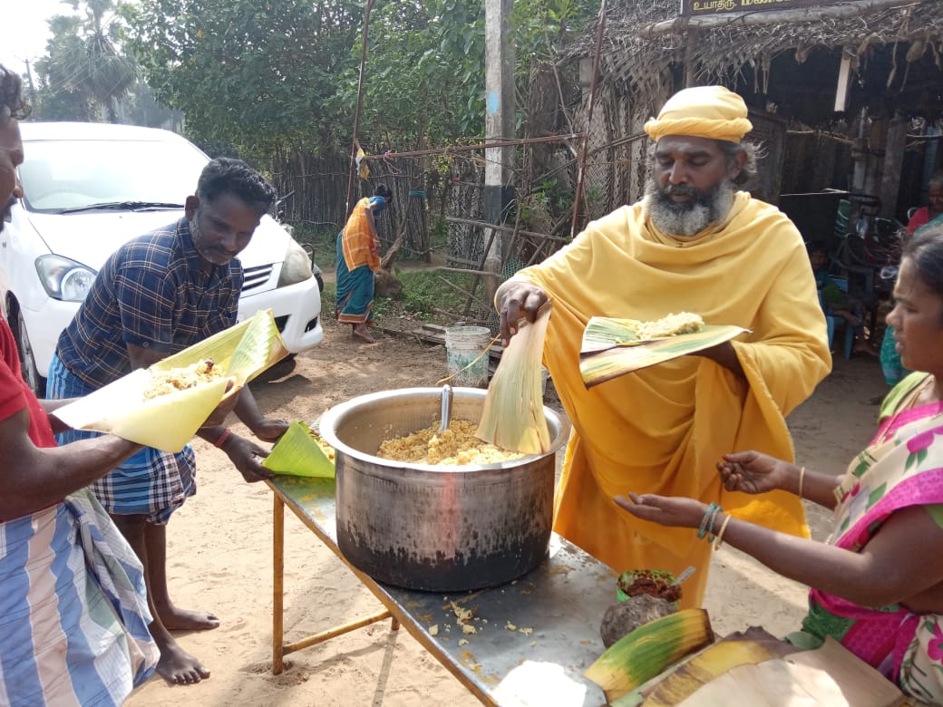 Annadhanam food service at Vallalar Annadhanam Foundation